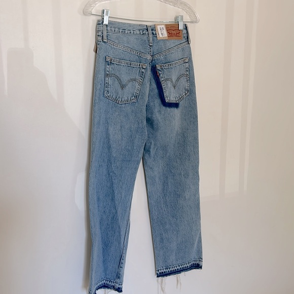 🎈HP🎈NWT Levi’s Ribcage Straight Ankle HR Jeans - Picture 4 of 6